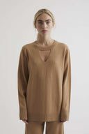 Cashmere blend MERANO sweater in bisquit
